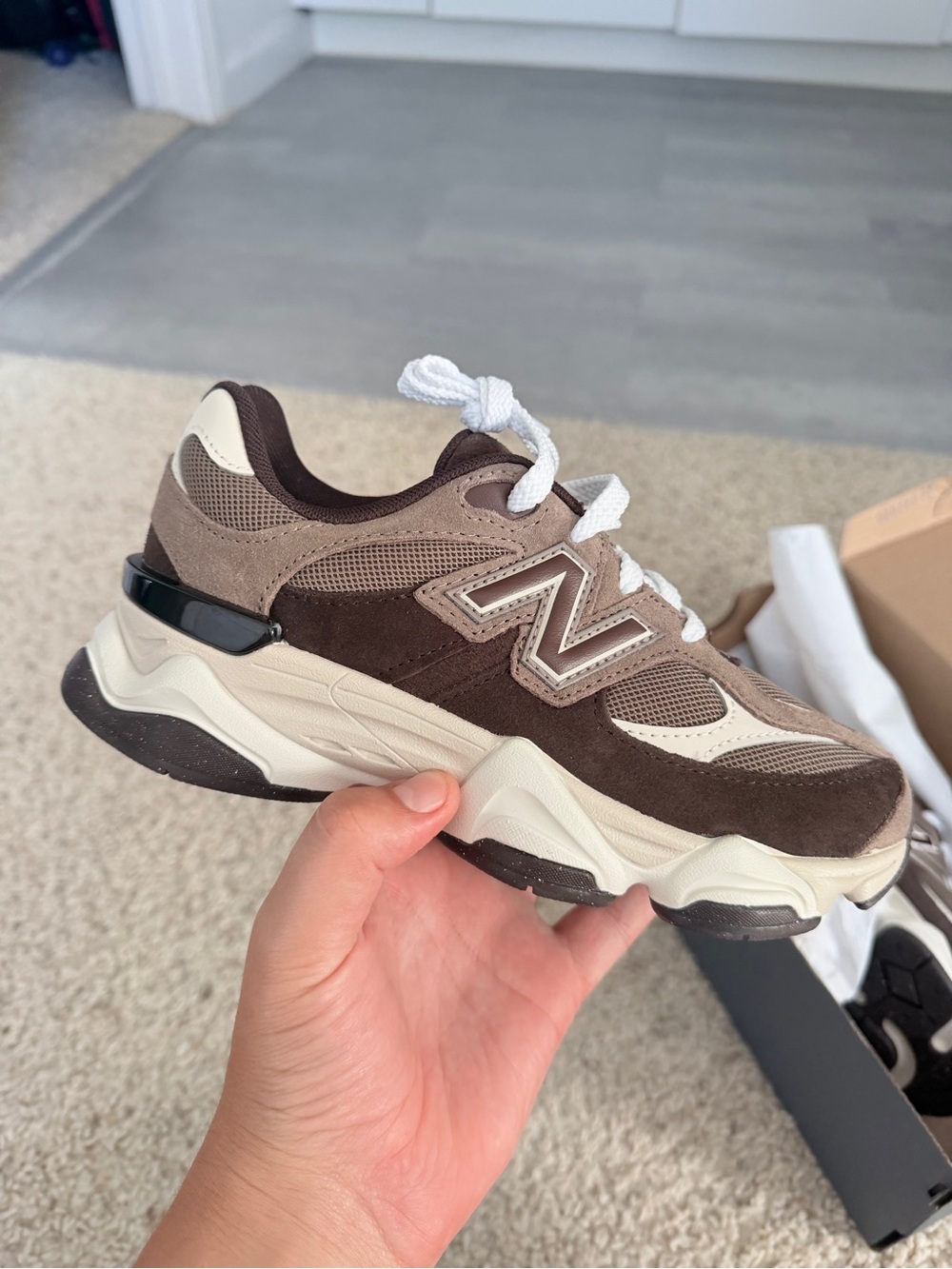 New Balance 9060 Chunky Trainer in Brown and Cream